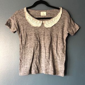 Lace collar tee